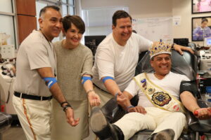 Rey Feo LXXVI visits BBG